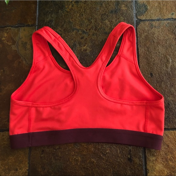 Nike Sports Bra - Picture 4 of 4